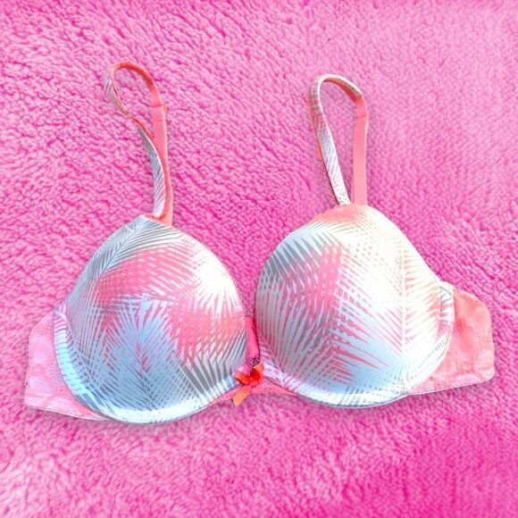 Victoria’s Secret Coral Pink Leafy Push Up Bra - Picture 1 of 6